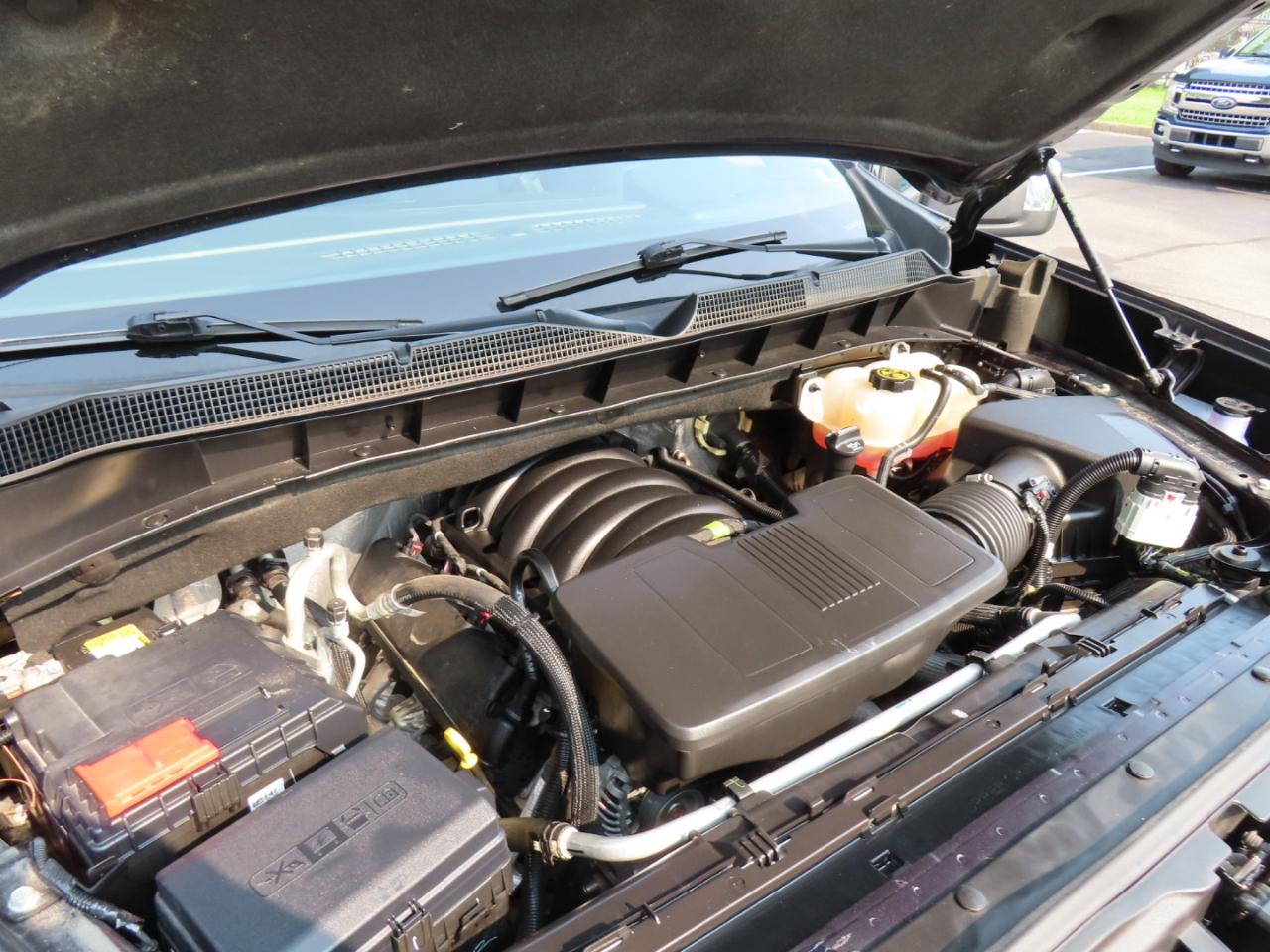 Chevrolet Silverado 1500 LT Crew Cab 4WD 2023