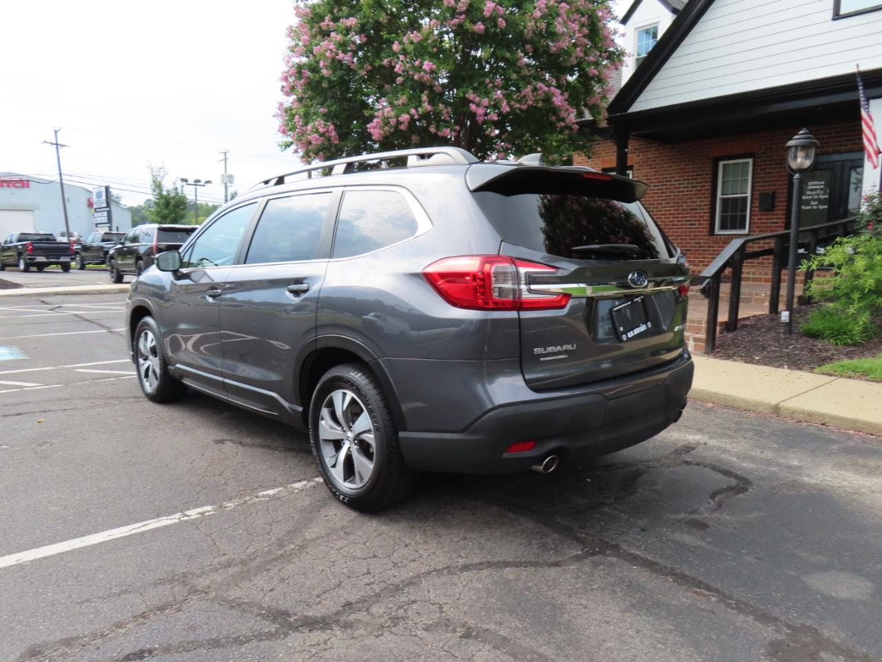 Subaru Ascent Premium 2023