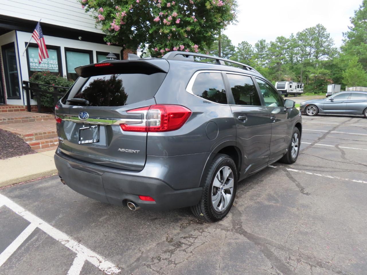 Subaru Ascent Premium 2023