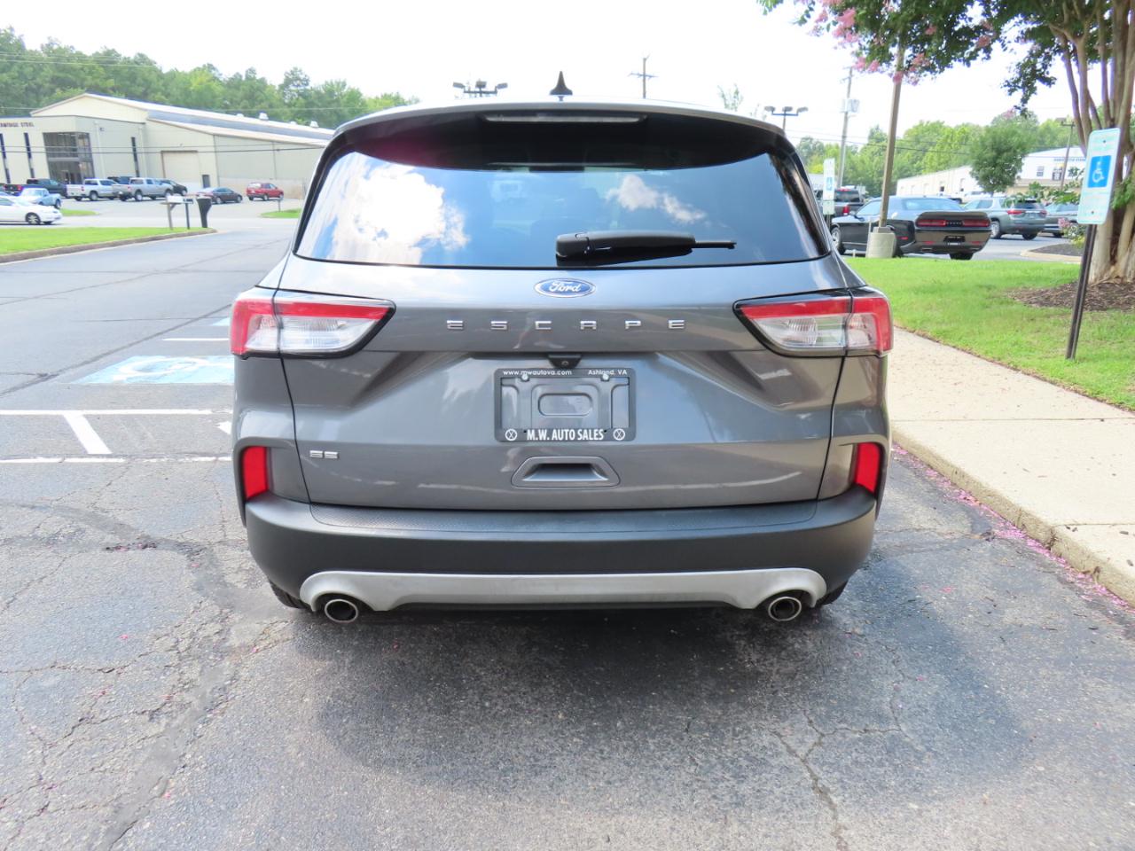 Ford Escape SE 2021