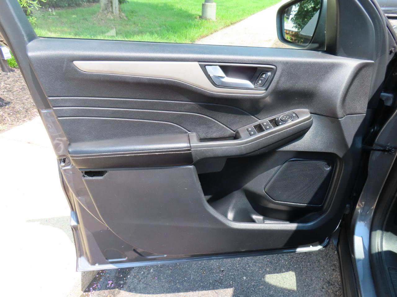 Ford Escape SE 2021