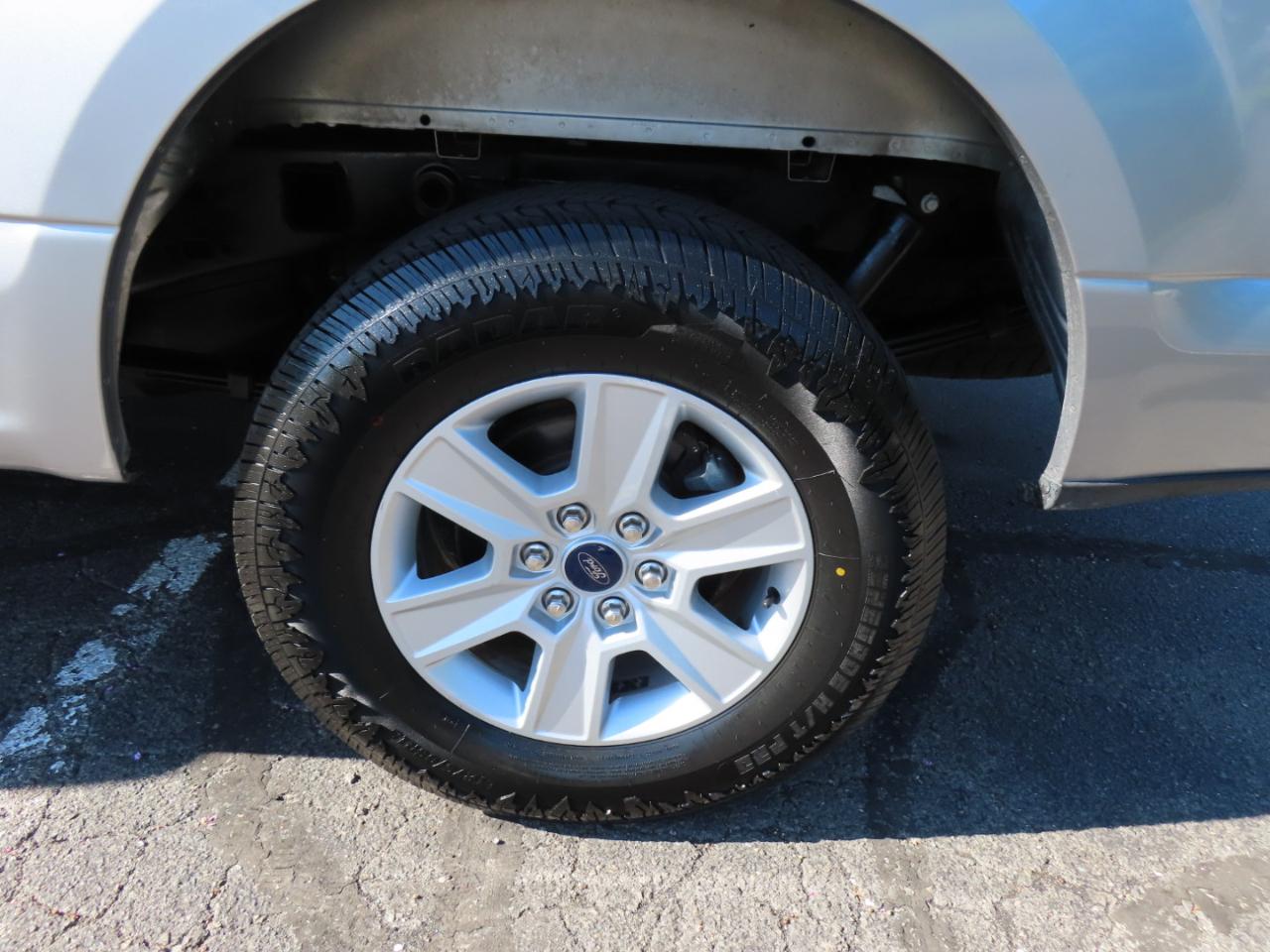 Ford F-150 XL 8-ft. Bed 2WD 2020