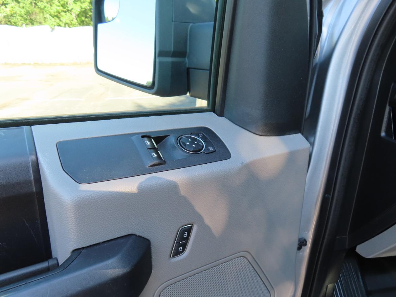 Ford F-150 XL 8-ft. Bed 2WD 2020