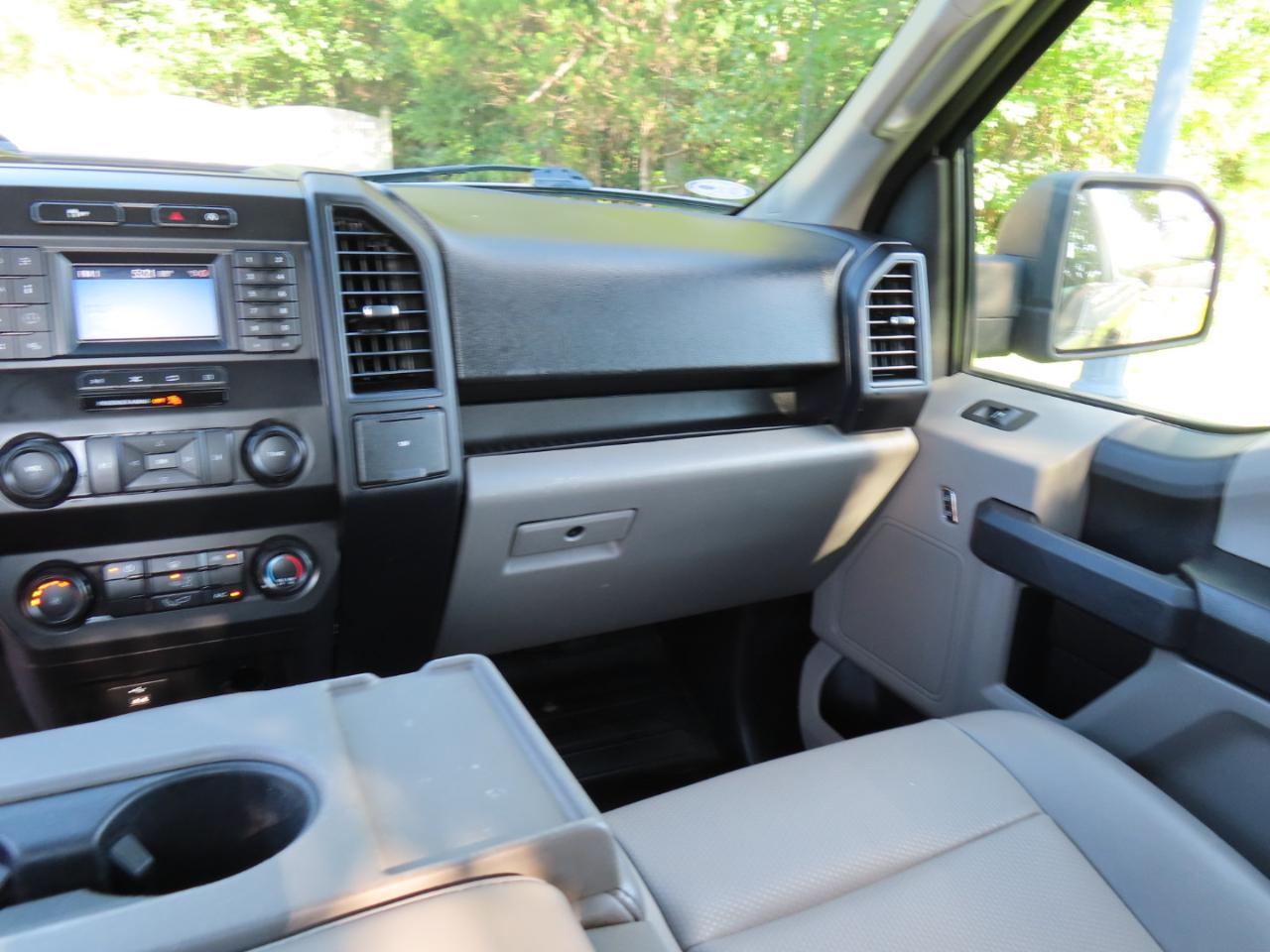 Ford F-150 XL 8-ft. Bed 2WD 2020