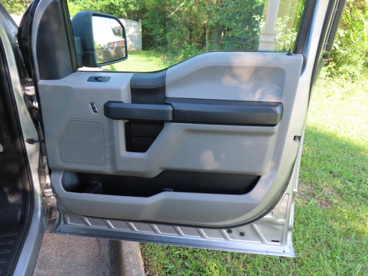 Ford F-150 XL 8-ft. Bed 2WD 2020