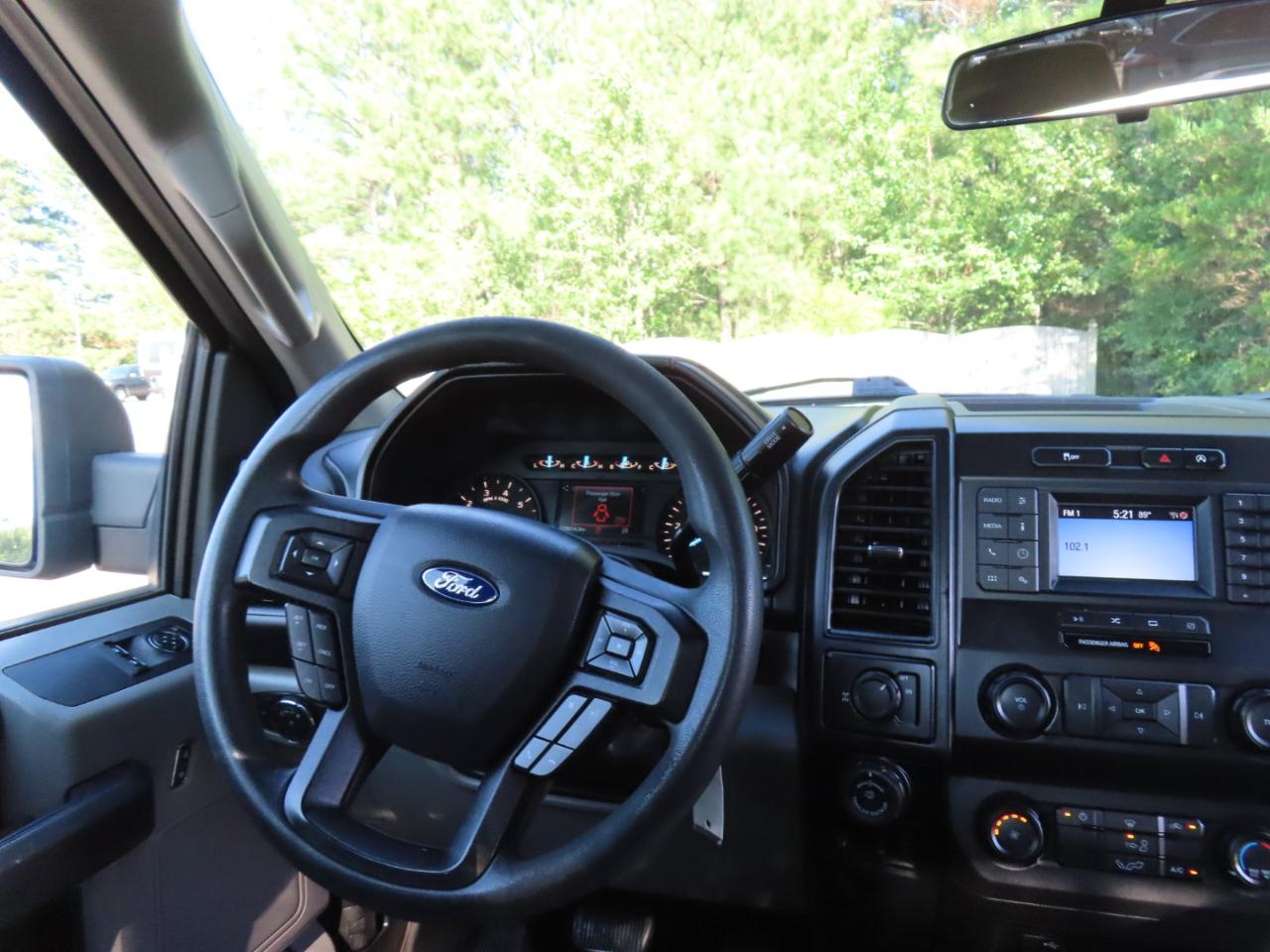 Ford F-150 XL 8-ft. Bed 2WD 2020