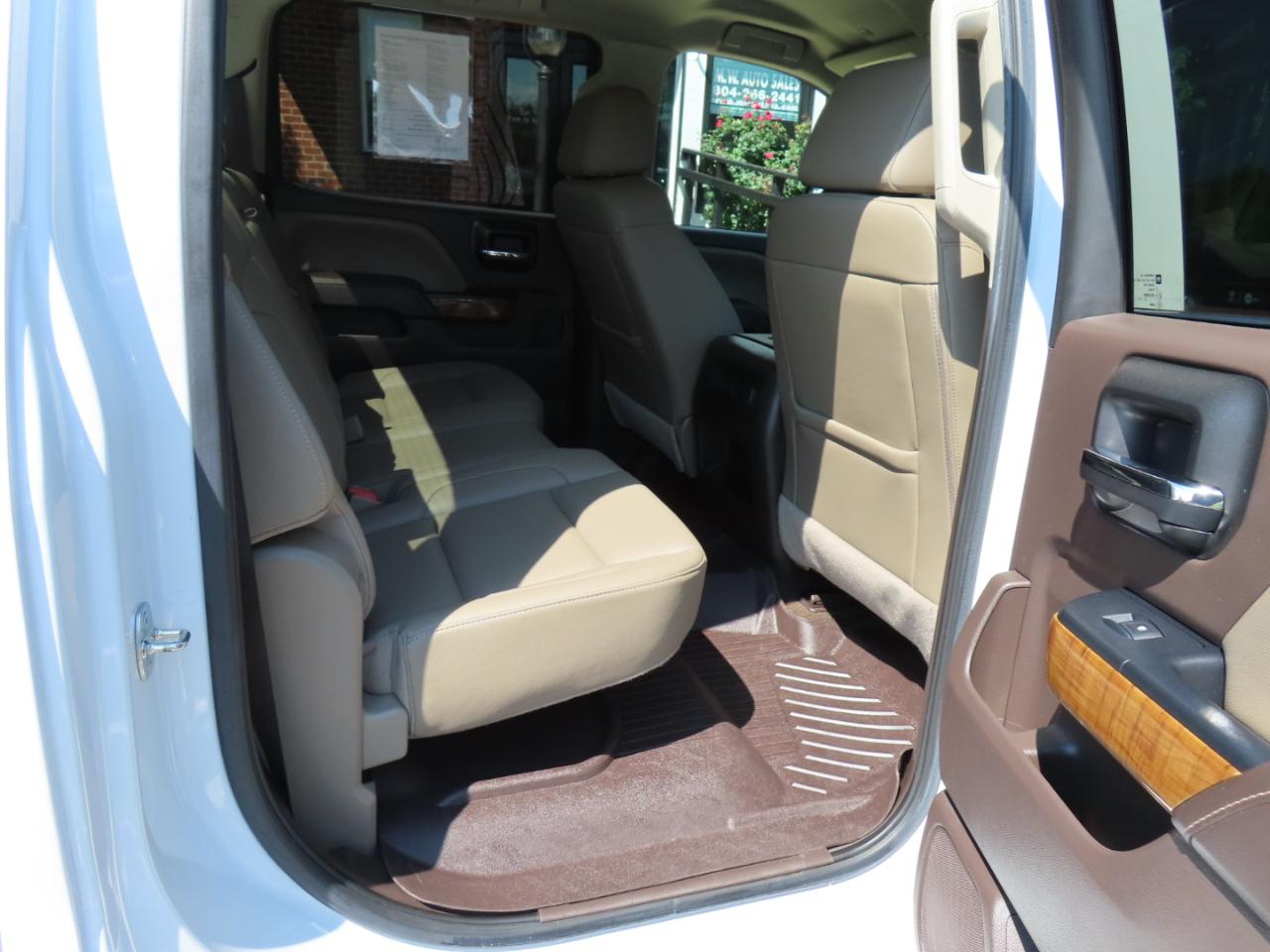 GMC Sierra 1500 SLT Crew Cab Long Box 2WD 2017