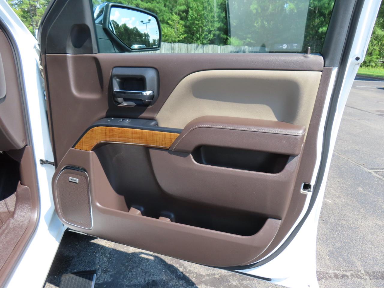 GMC Sierra 1500 SLT Crew Cab Long Box 2WD 2017