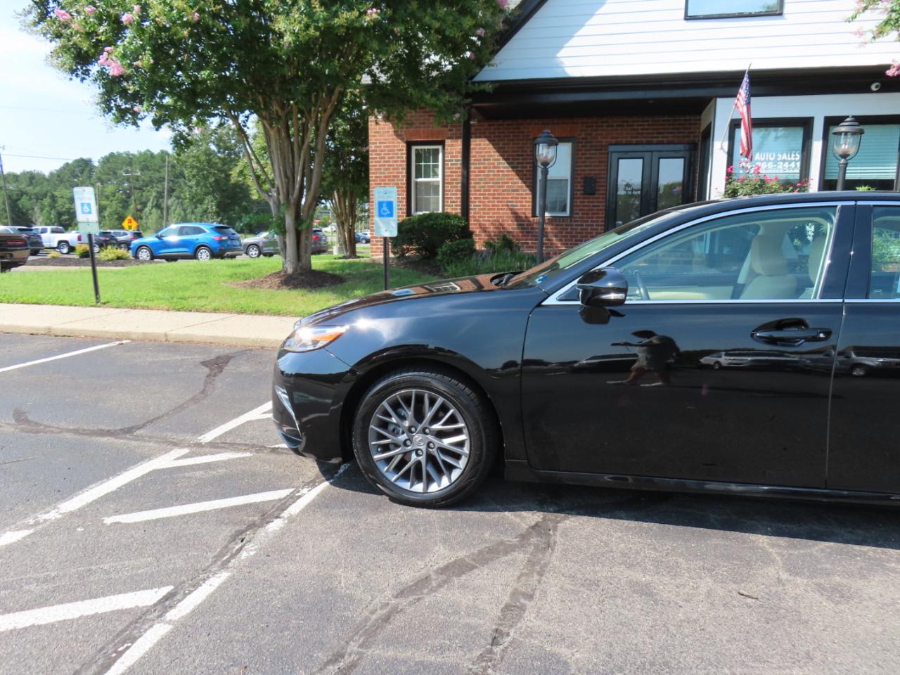 Lexus ES 350 Sedan 2018