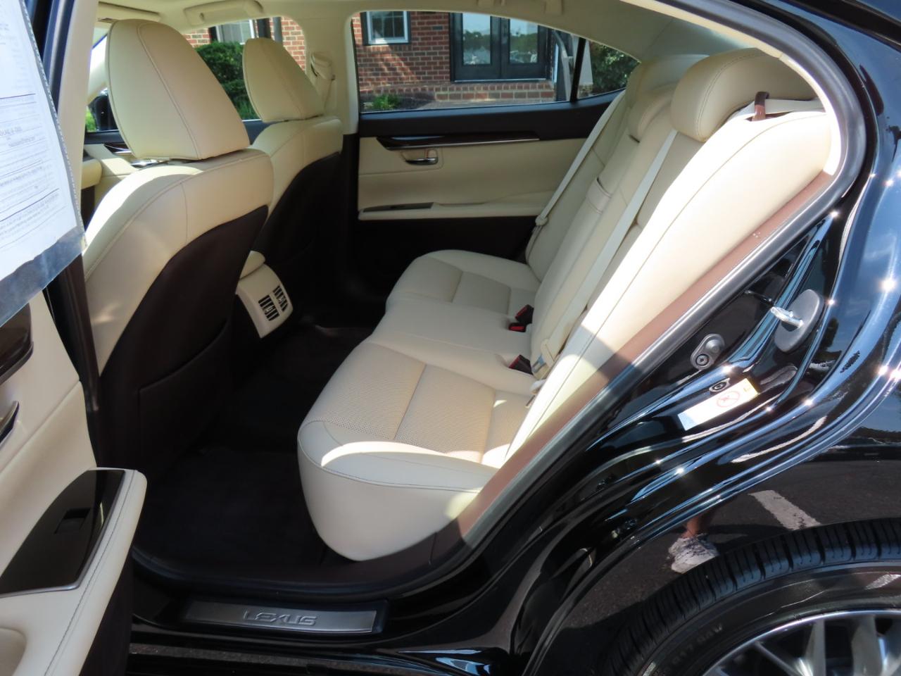 Lexus ES 350 Sedan 2018