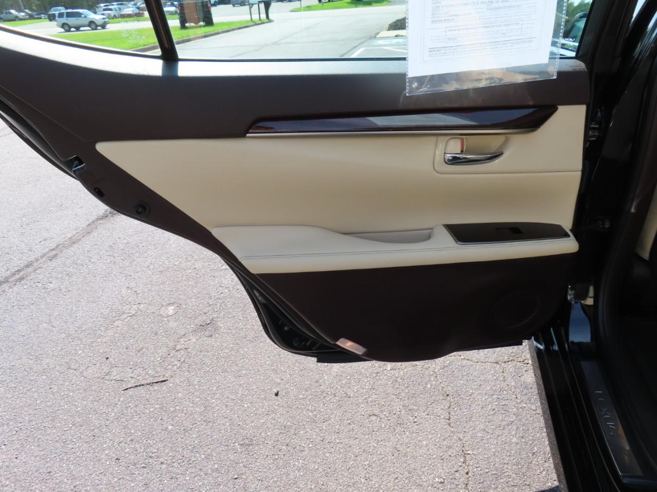 Lexus ES 350 Sedan 2018