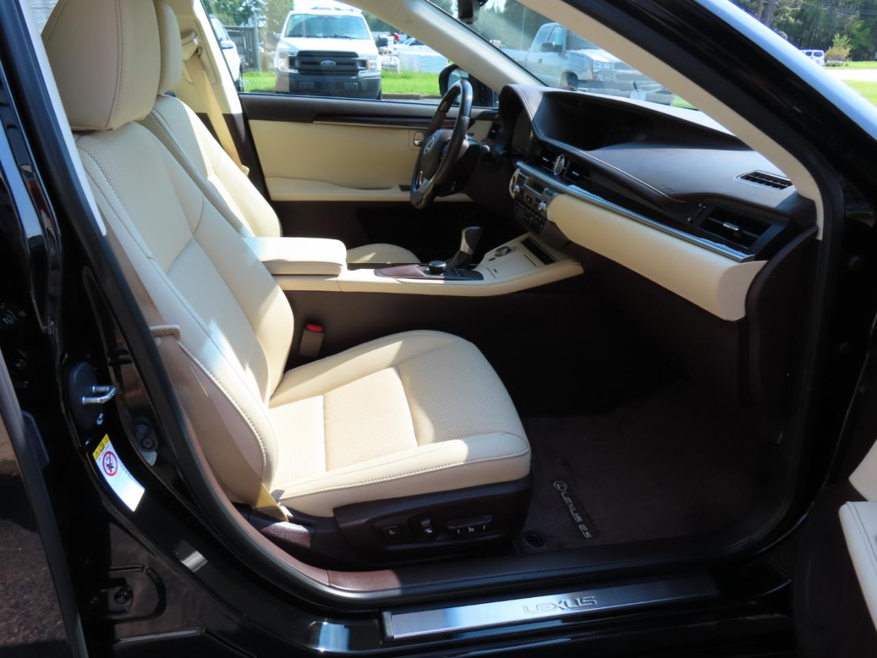 Lexus ES 350 Sedan 2018