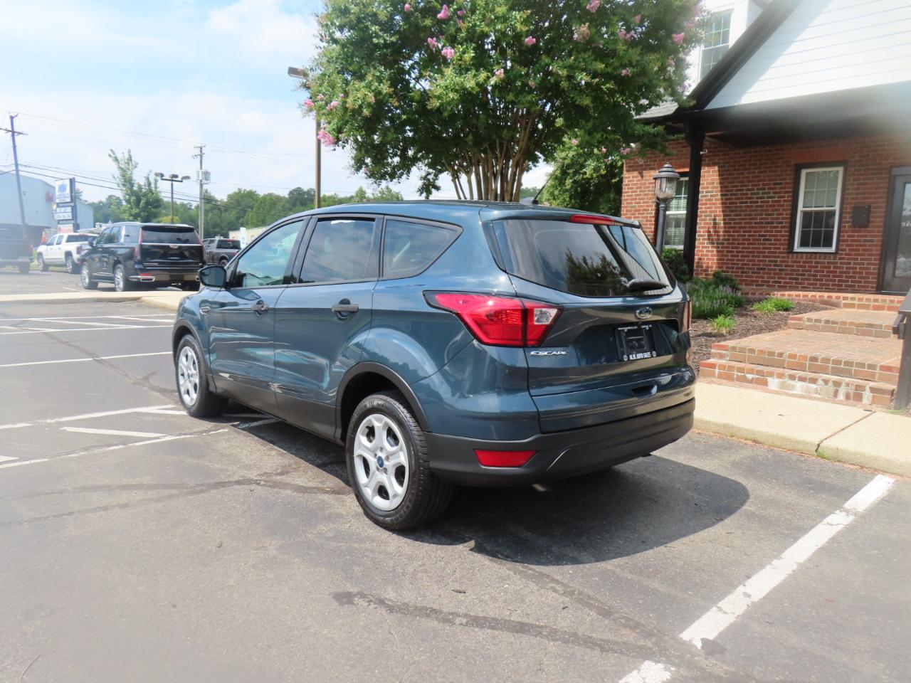 Ford Escape S FWD 2019