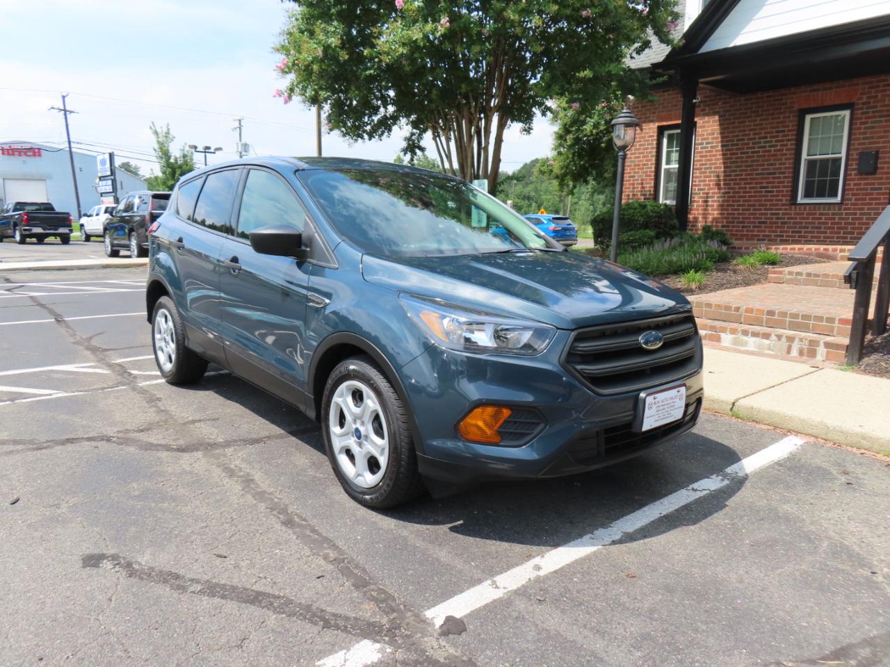 Ford Escape S FWD 2019