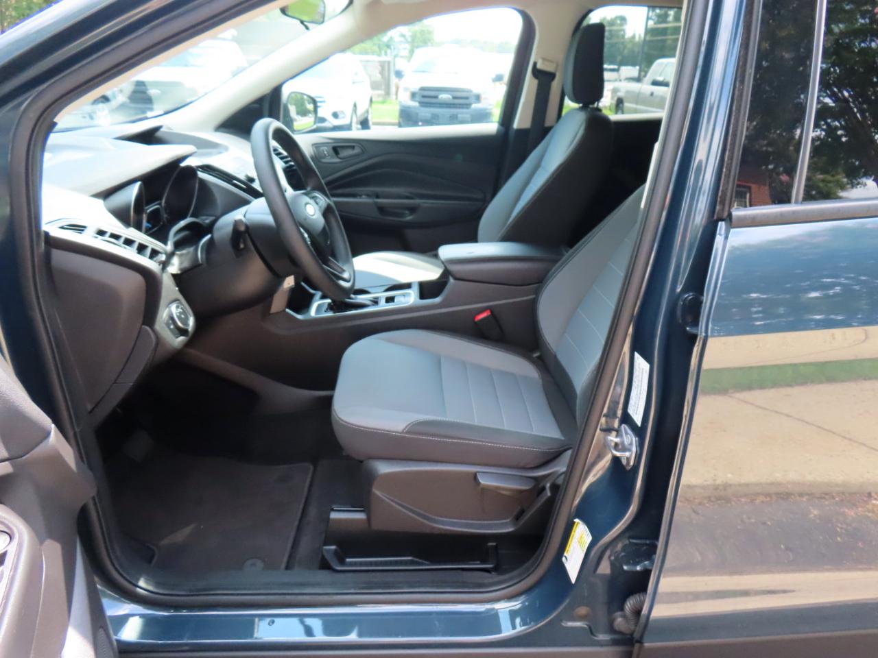 Ford Escape S FWD 2019