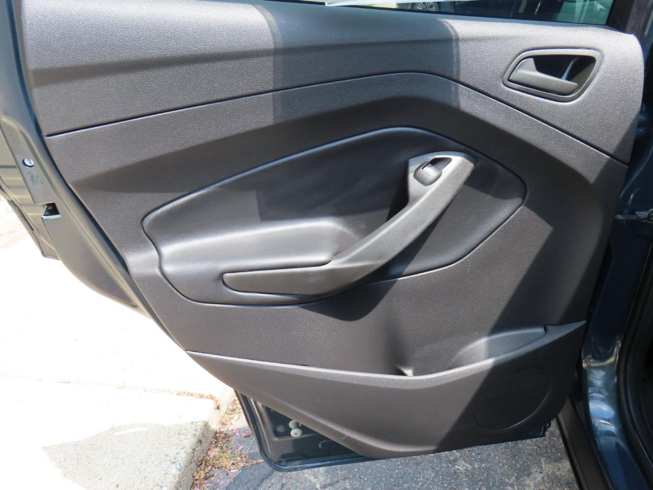 Ford Escape S FWD 2019