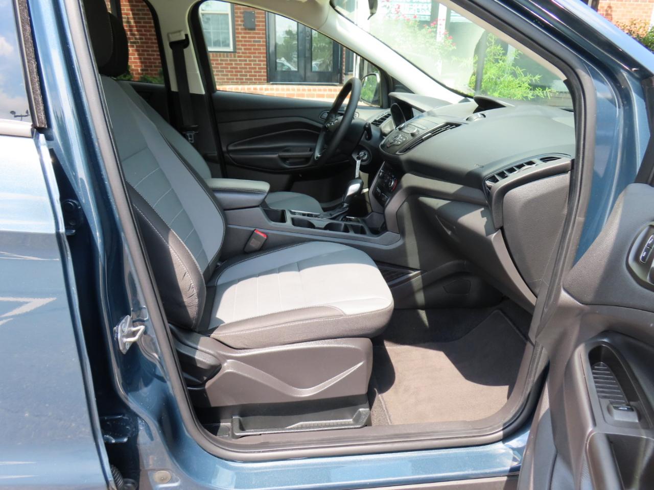 Ford Escape S FWD 2019