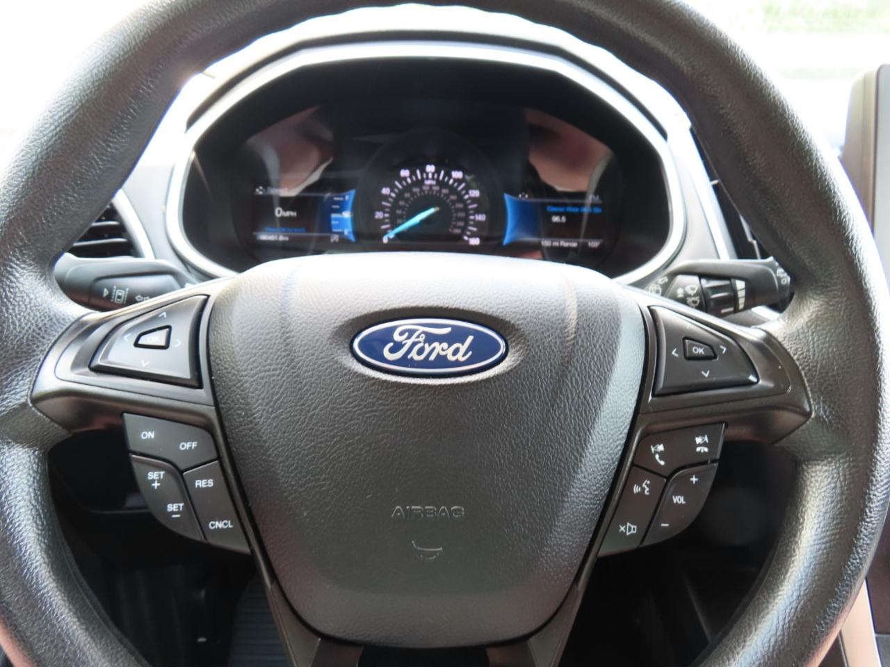 Ford Edge SE FWD 2021