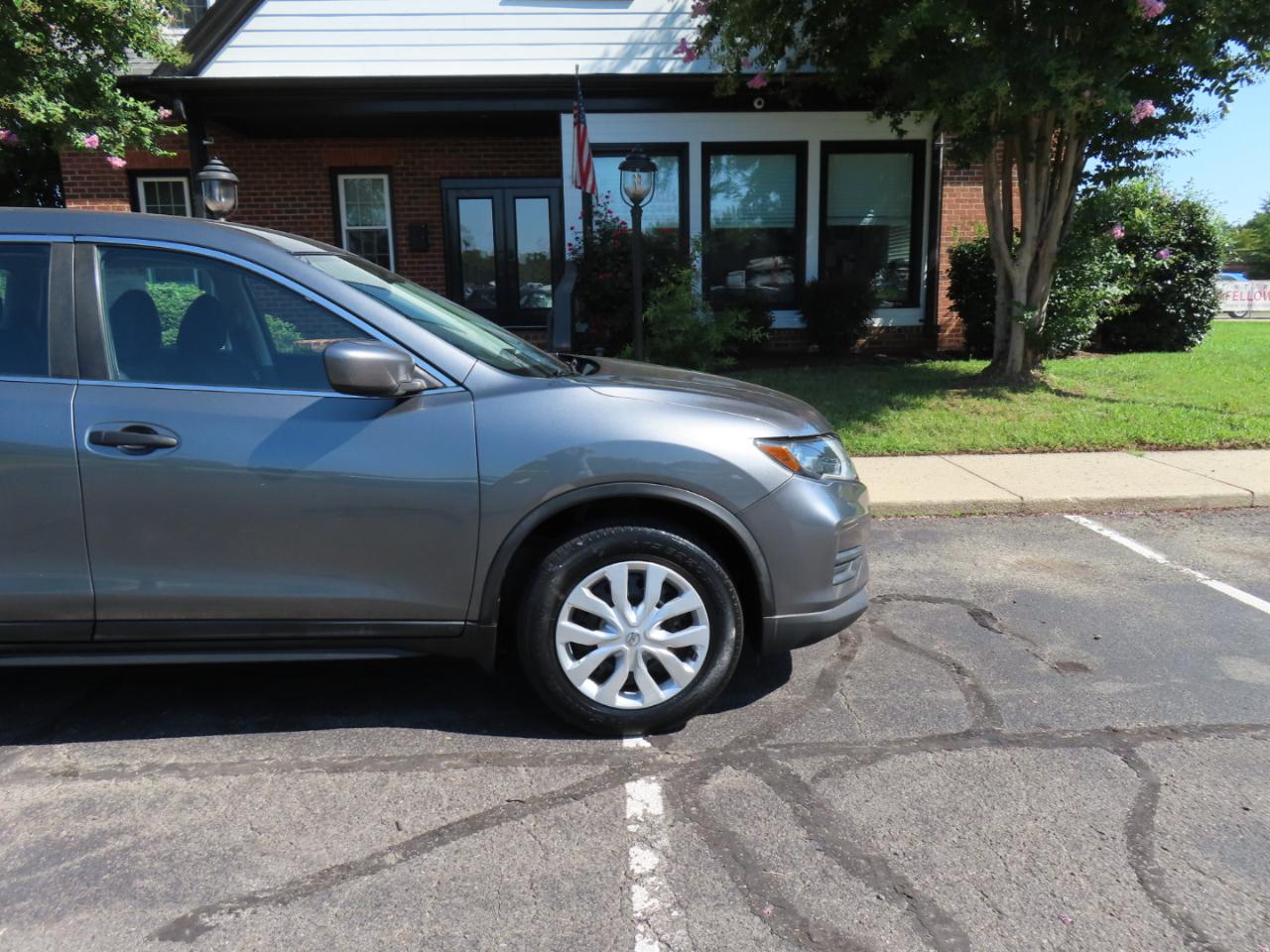 Nissan Rogue SV AWD 2018