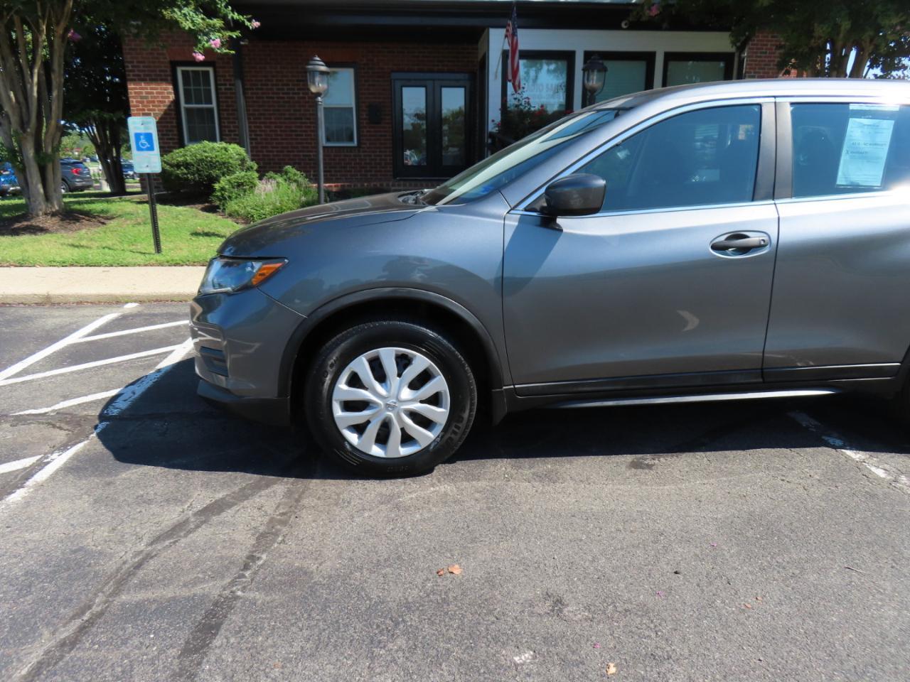 Nissan Rogue SV AWD 2018