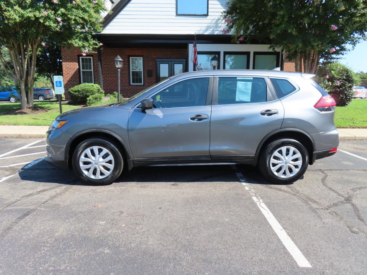 Nissan Rogue SV AWD 2018