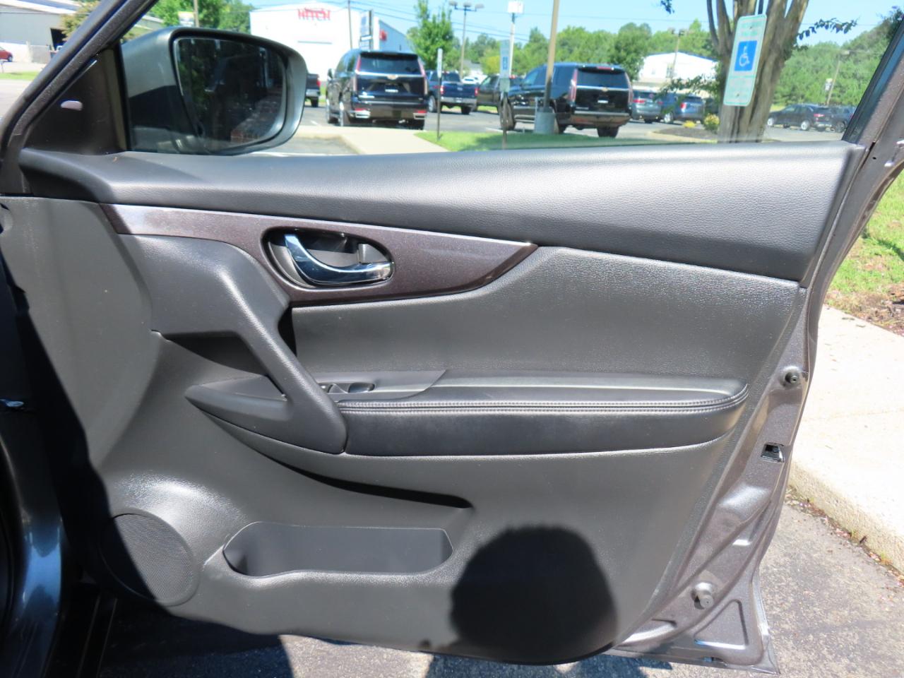 Nissan Rogue SV AWD 2018