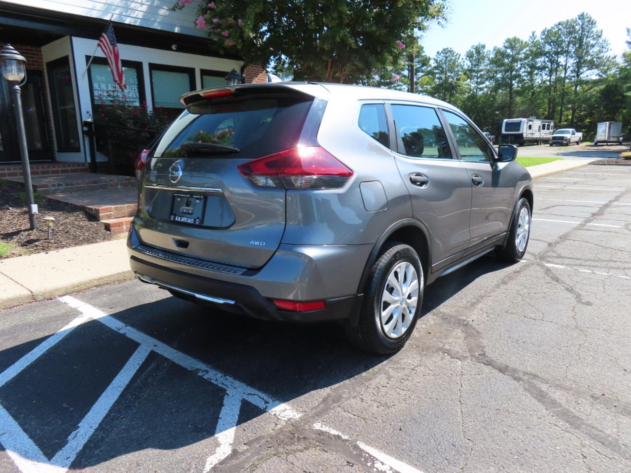 Nissan Rogue SV AWD 2018