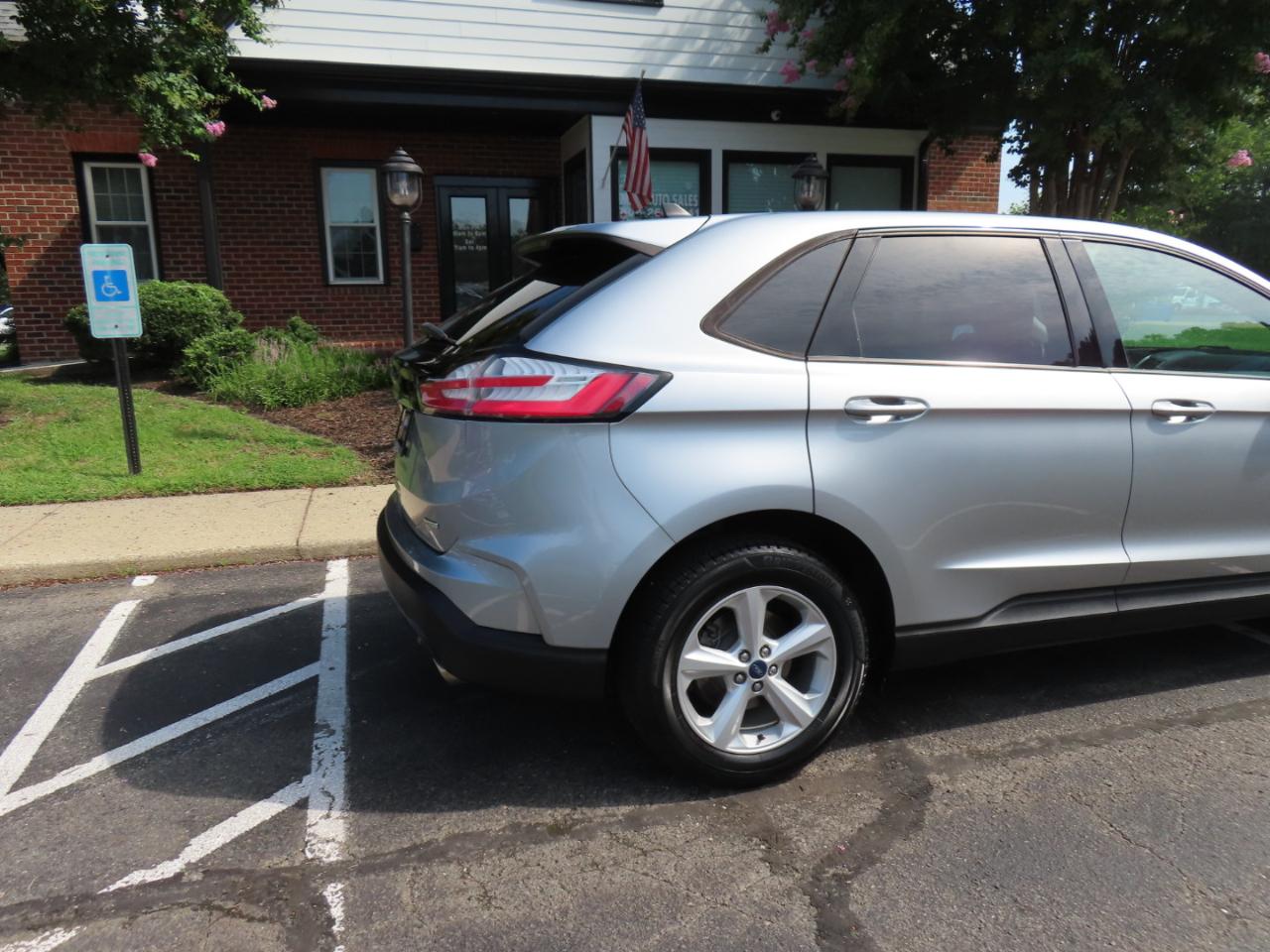 Ford Edge SE FWD 2020