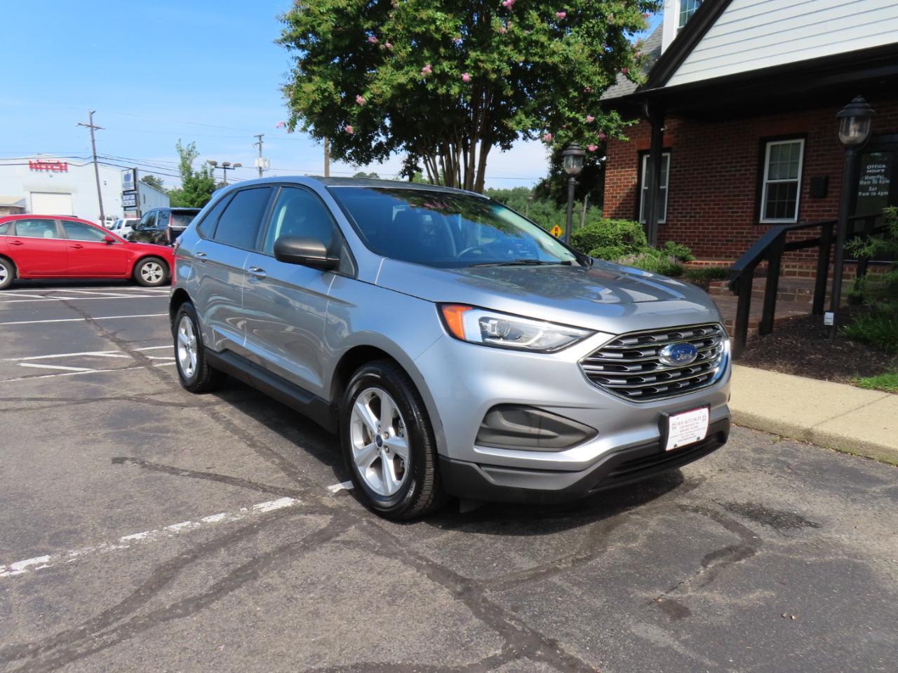 Ford Edge SE FWD 2020