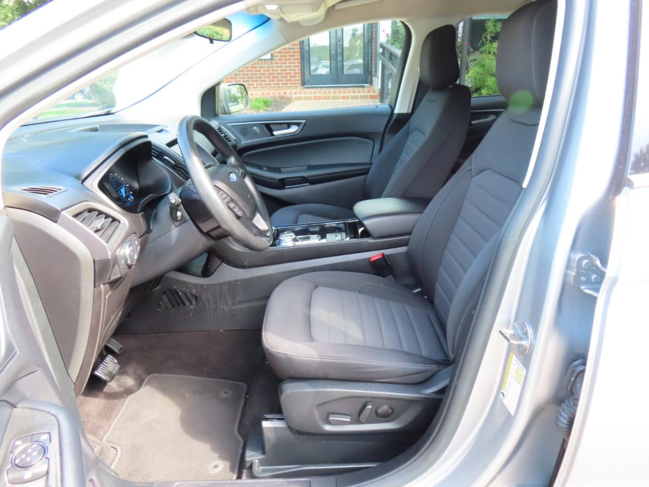 Ford Edge SE FWD 2020
