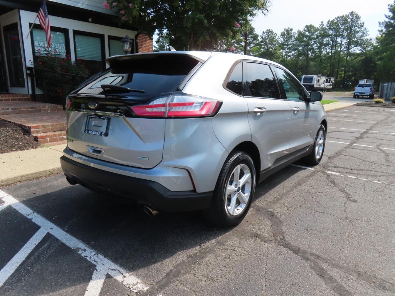 Ford Edge SE FWD 2020