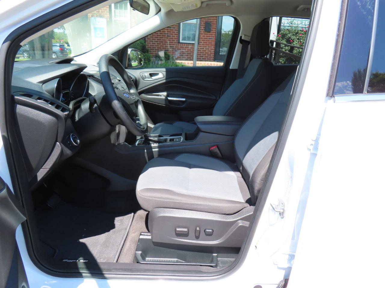 Ford Escape SE FWD 2018