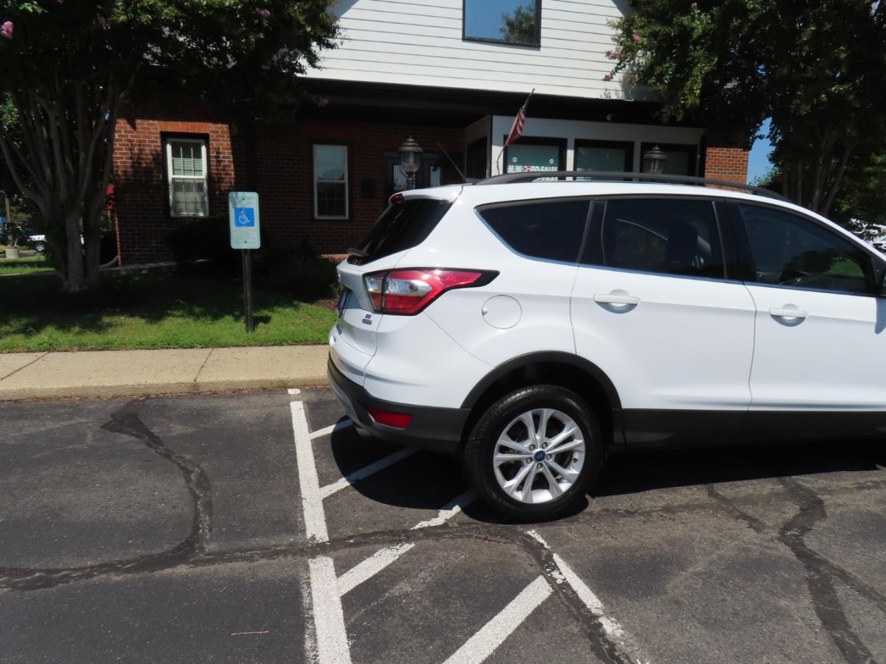Ford Escape SE FWD 2018