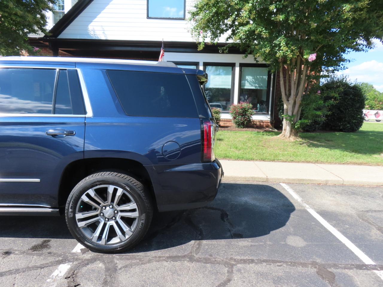 GMC Yukon Denali 4WD 2019