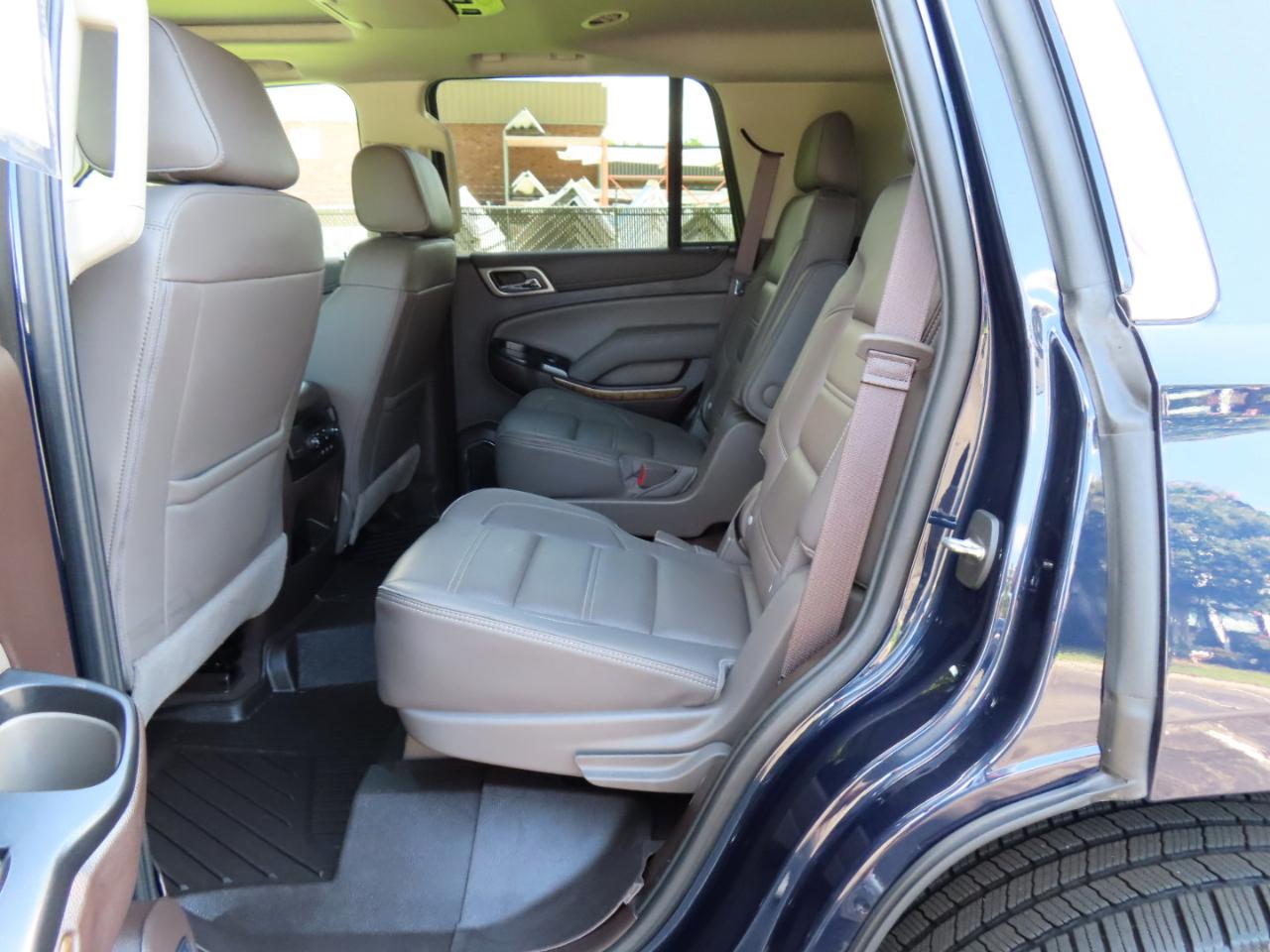 GMC Yukon Denali 4WD 2019