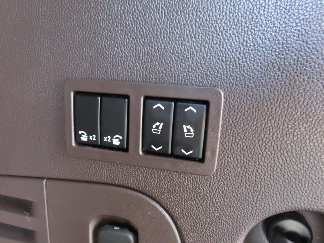 GMC Yukon Denali 4WD 2019