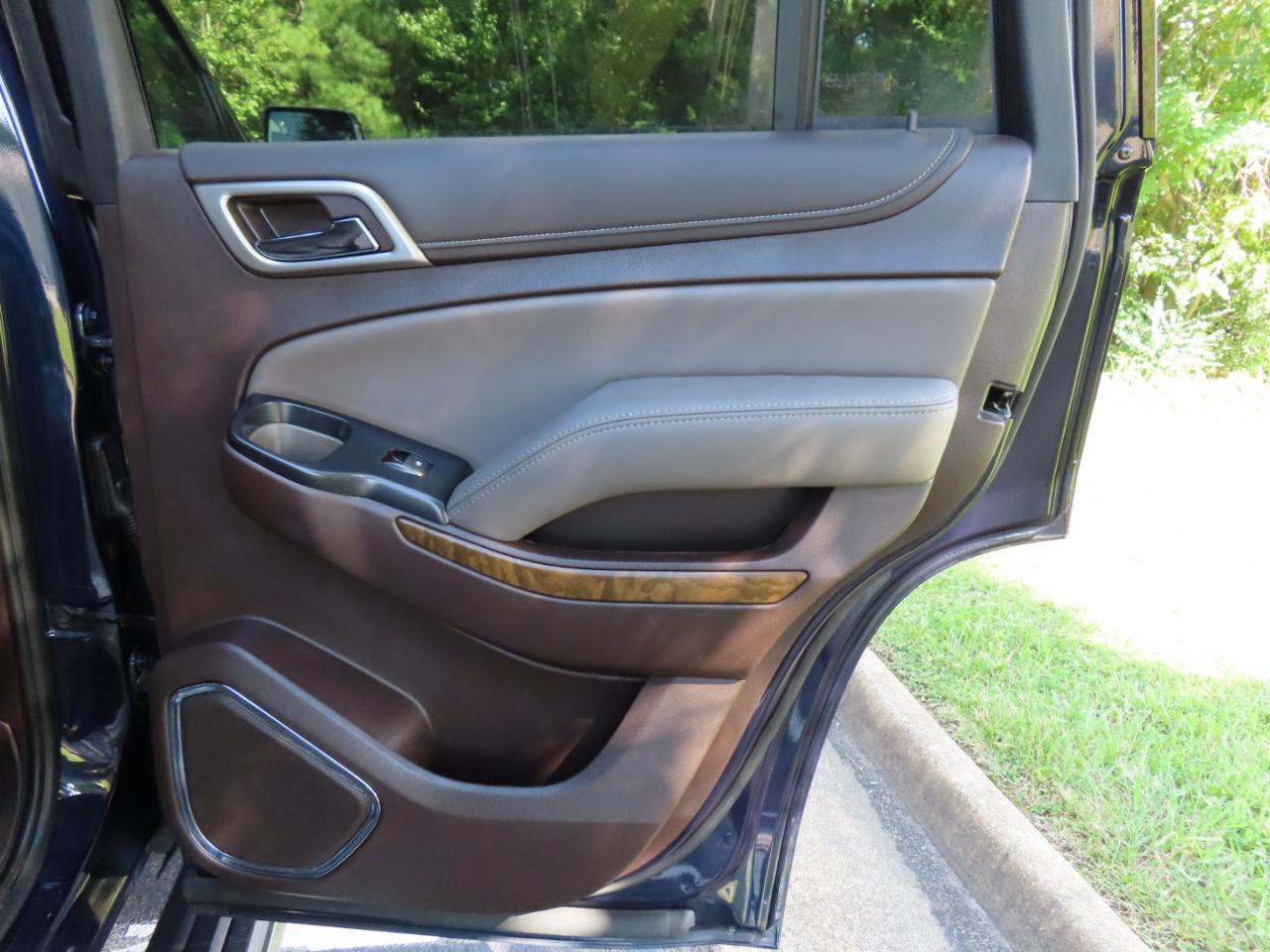 GMC Yukon Denali 4WD 2019