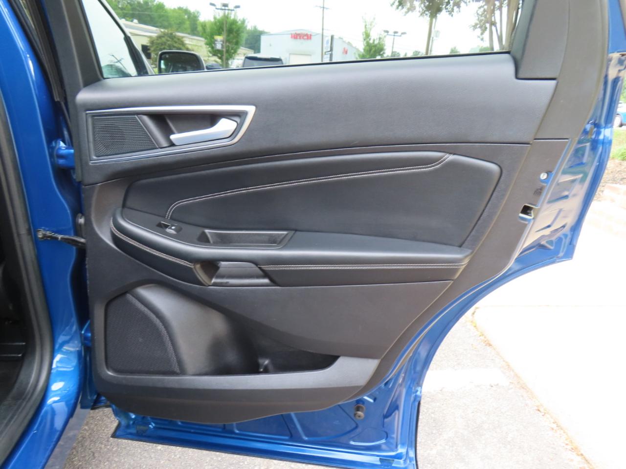 Ford Edge Titanium 2021