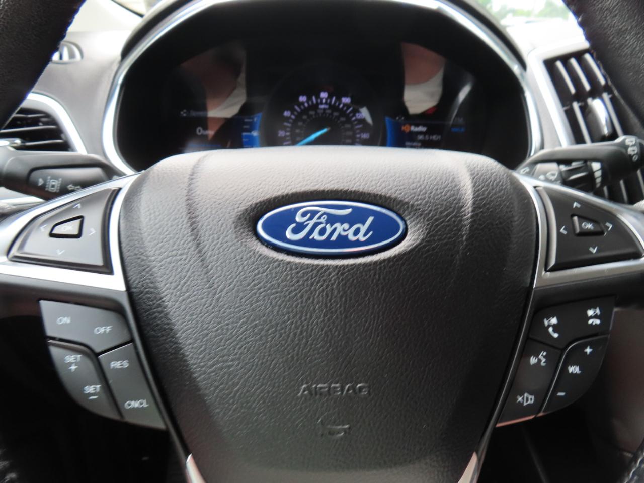 Ford Edge Titanium 2021