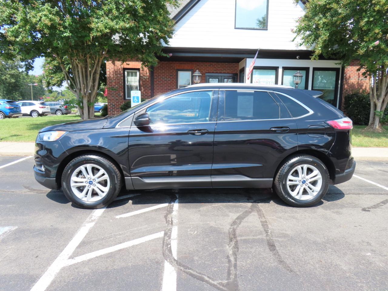 Ford Edge SEL FWD 2019