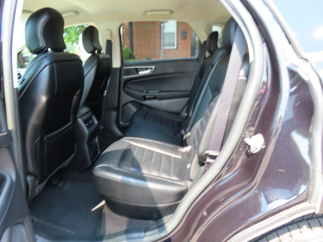 Ford Edge SEL FWD 2019
