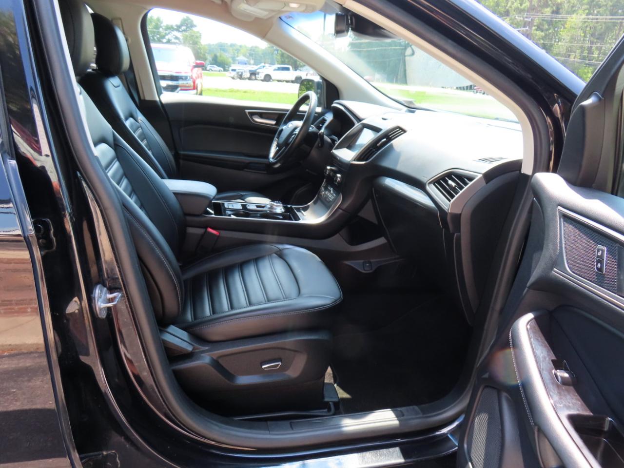 Ford Edge SEL FWD 2019