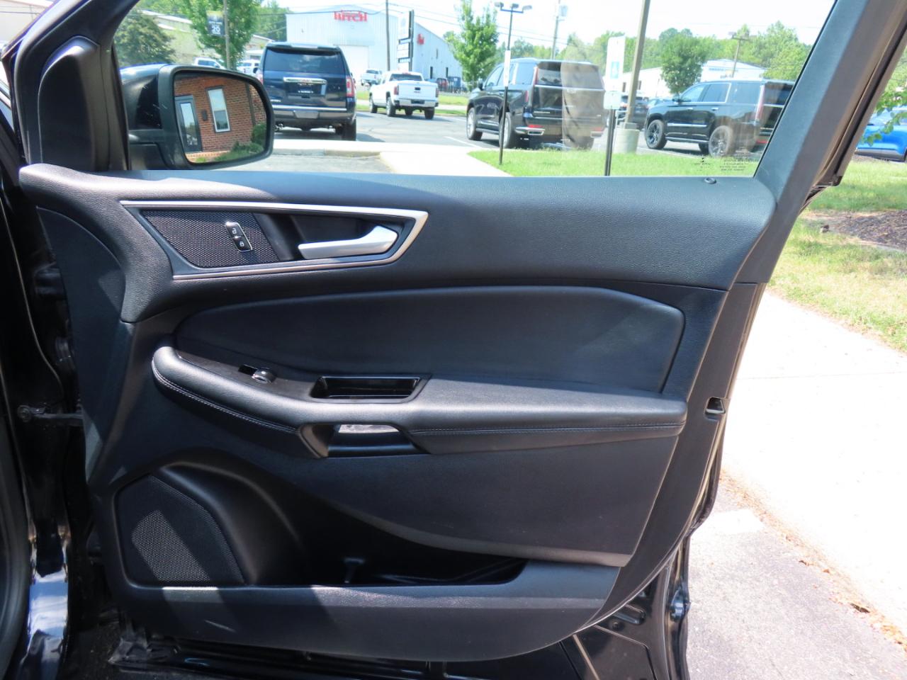 Ford Edge SEL FWD 2019