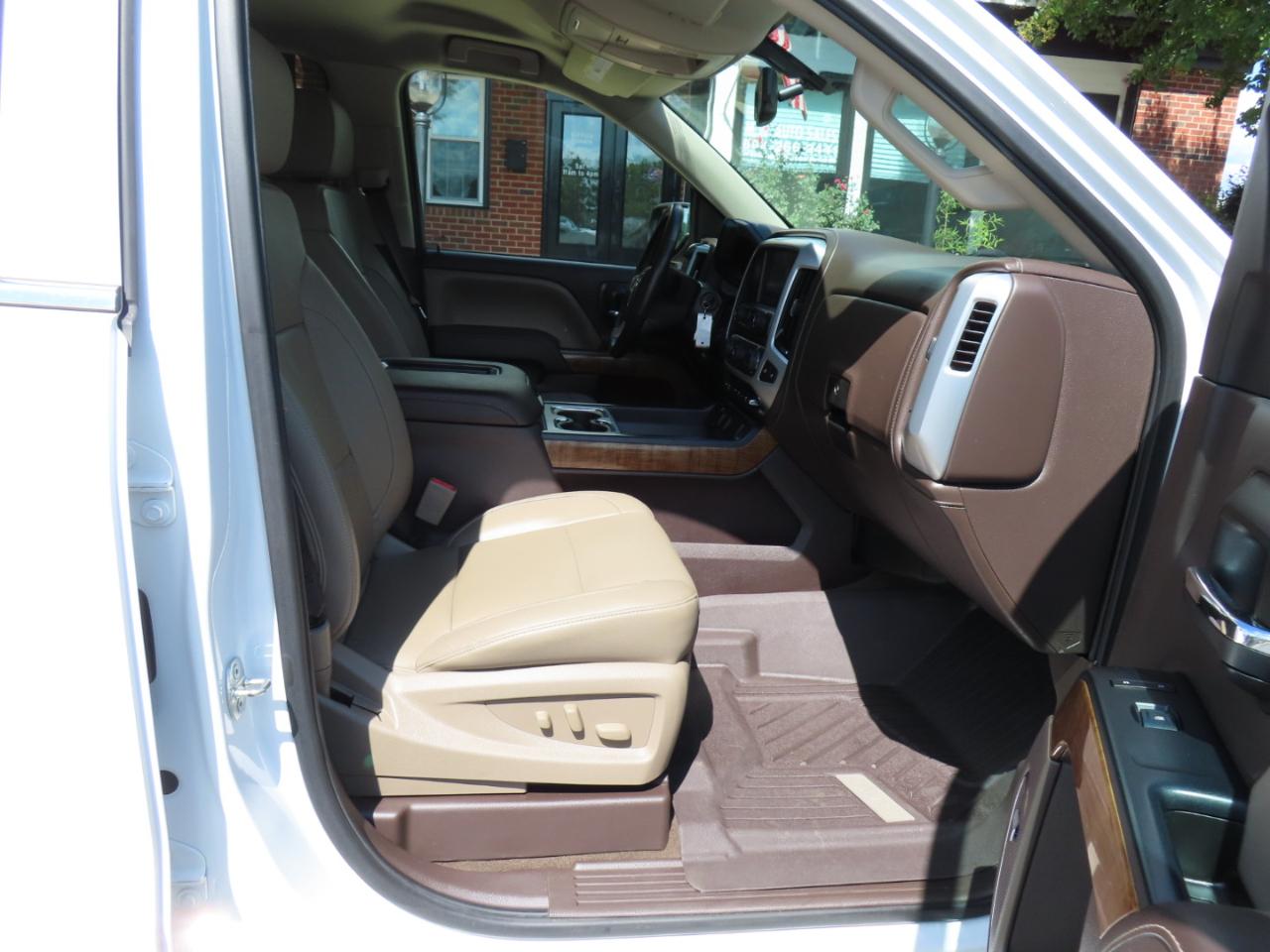 GMC Sierra 1500 SLT Crew Cab Short Box 4WD 2017