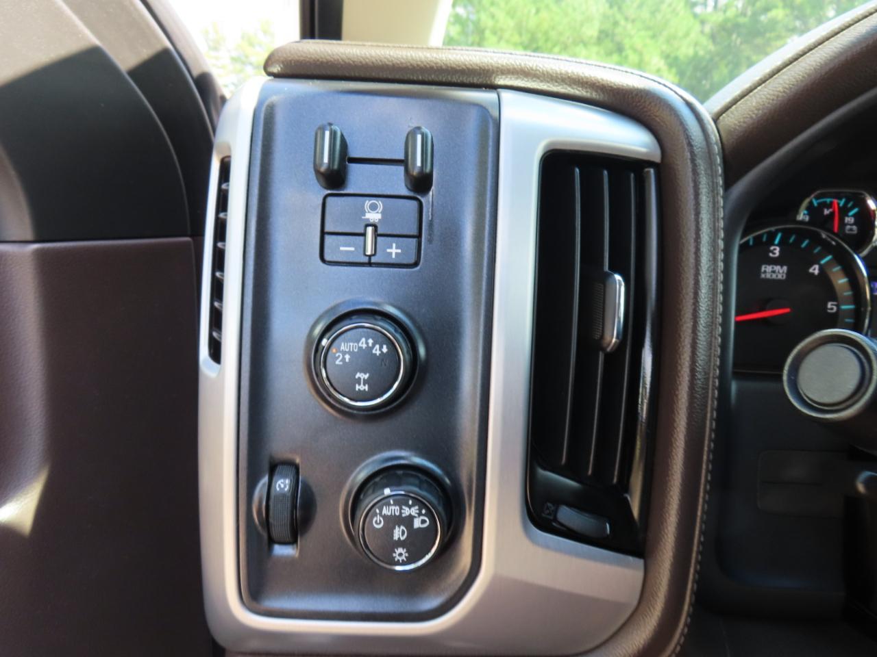 GMC Sierra 1500 SLT Crew Cab Short Box 4WD 2017