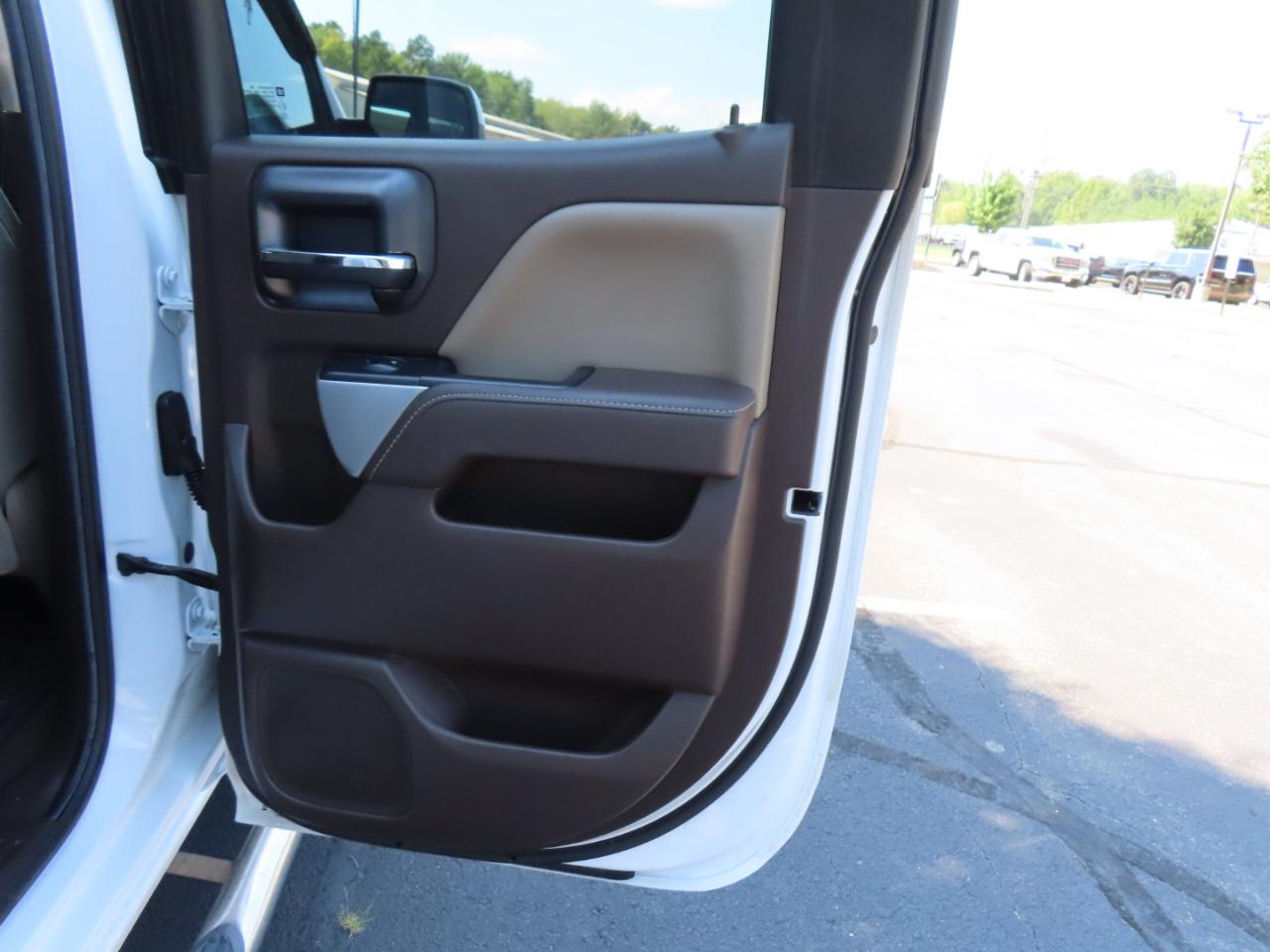 Chevrolet Silverado 1500 LT Double Cab 4WD 2017