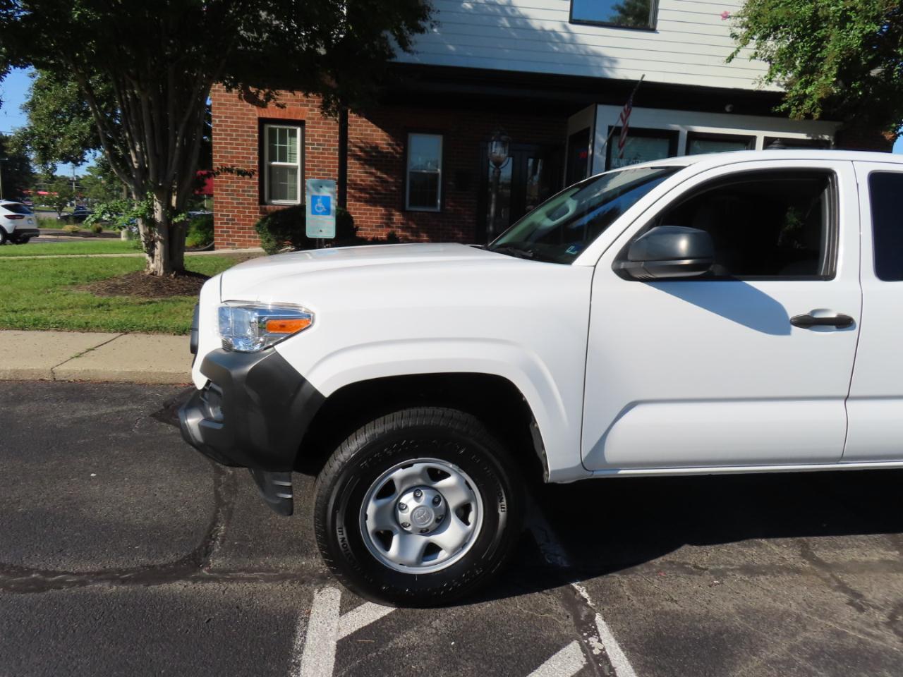 Toyota Tacoma SR5 Access Cab I4 6AT 2WD 2022