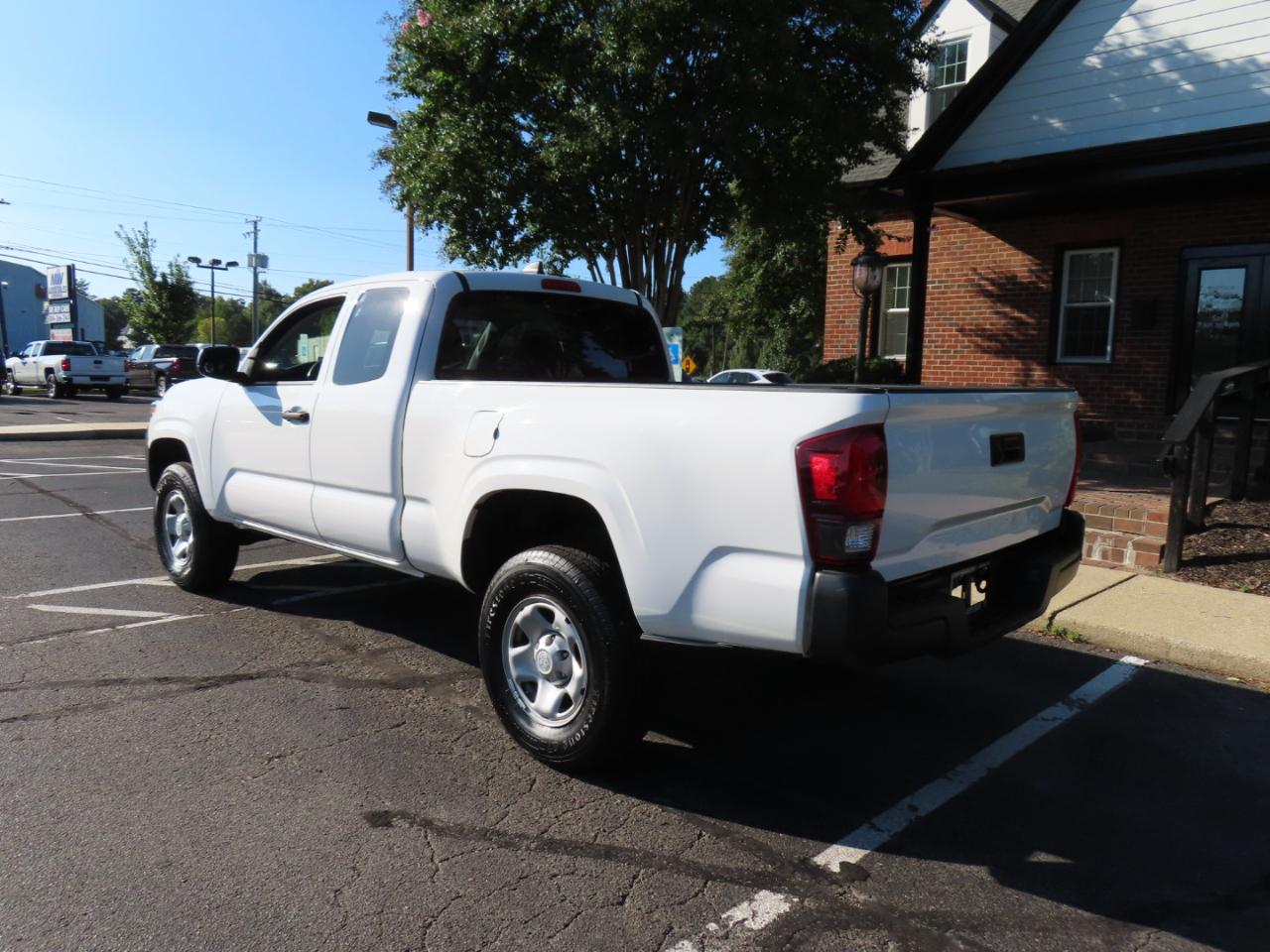 Toyota Tacoma SR5 Access Cab I4 6AT 2WD 2022
