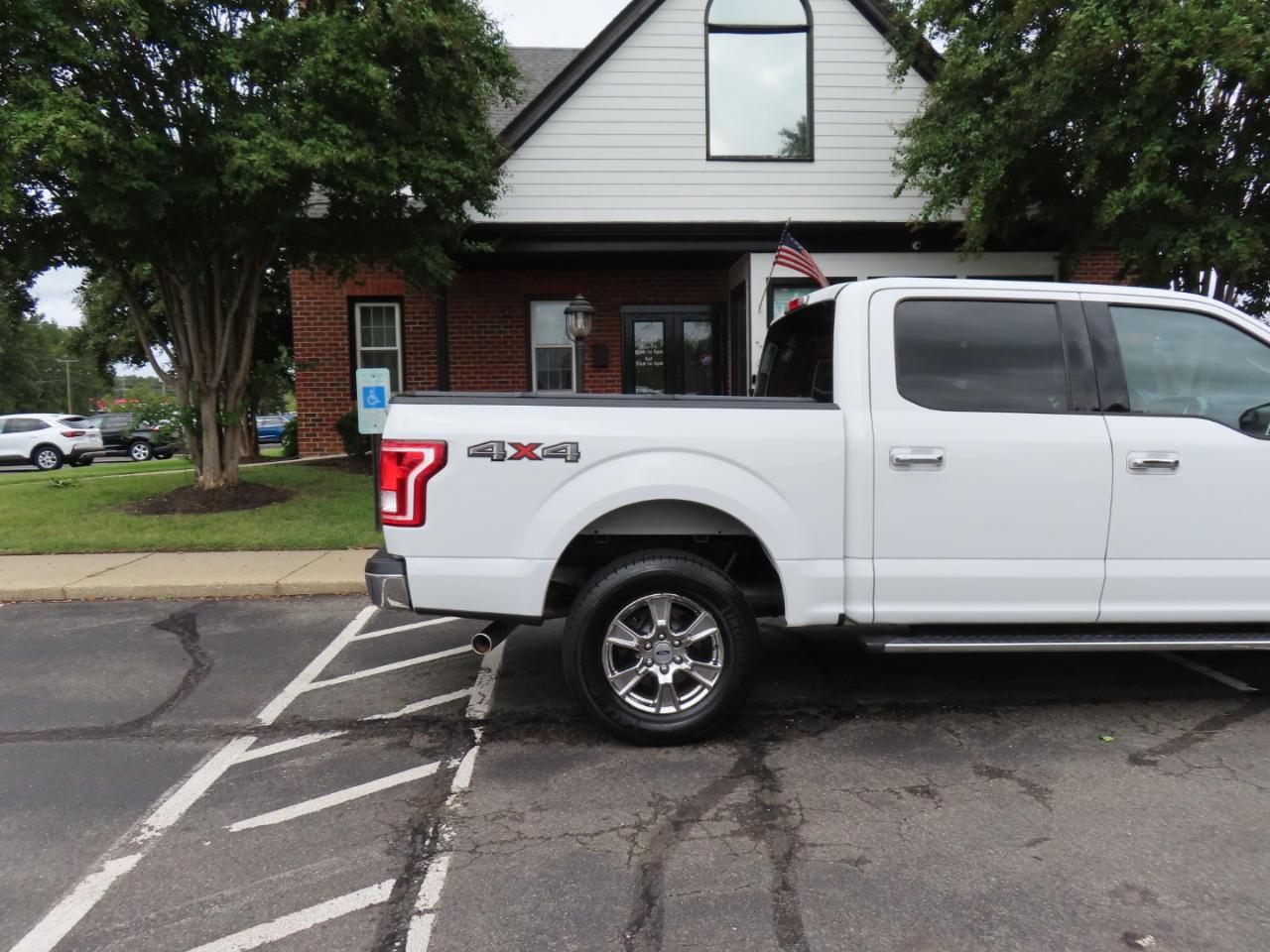 Ford F-150 XLT SuperCrew 5.5-ft. Bed 4WD 2016