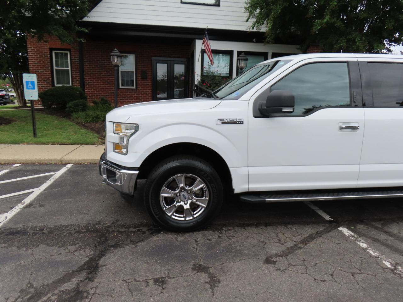 Ford F-150 XLT SuperCrew 5.5-ft. Bed 4WD 2016